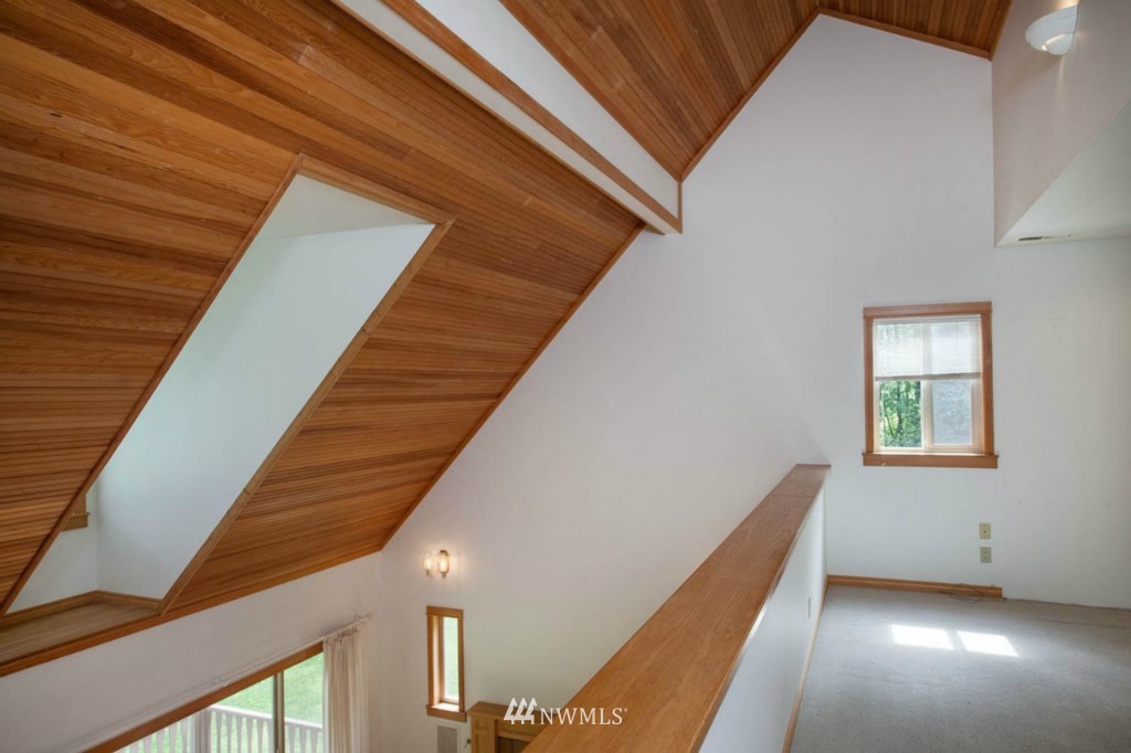 4945 Mission Road Bellingham, WA 98226 - Photo 8 of 14
