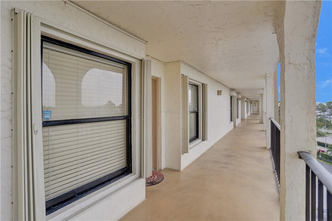1629 Riverview Road, Unit 517 Deerfield Beach, FL 33441 - Photo 3 of 58 Photo 3