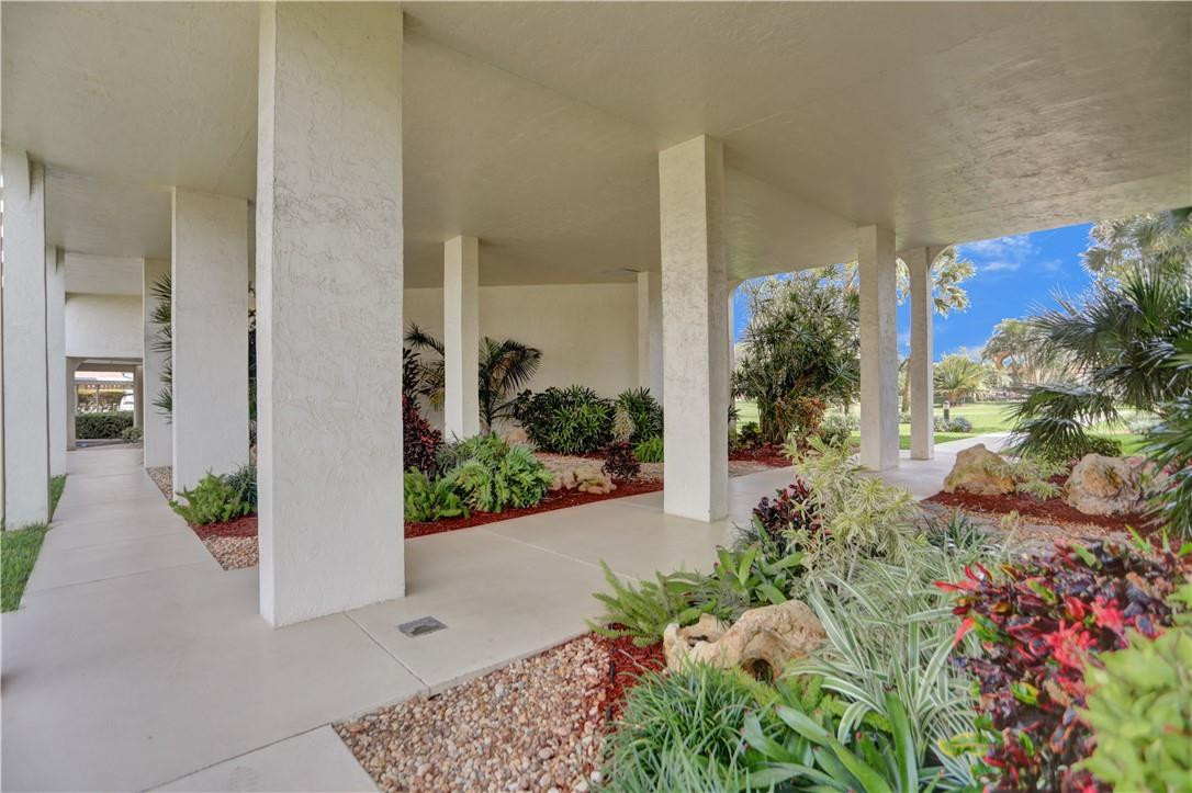 1629 Riverview Road, Unit 517 Deerfield Beach, FL 33441 - Photo 34 of 58 Photo 34