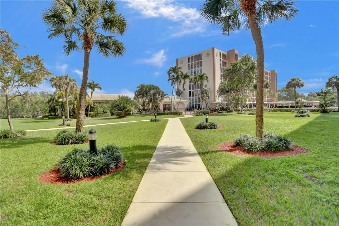 1629 Riverview Road, Unit 517 Deerfield Beach, FL 33441 - Photo 35 of 58 Photo 35