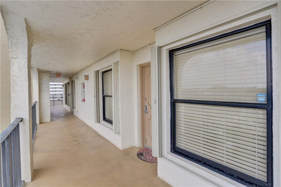 1629 Riverview Road, Unit 517 Deerfield Beach, FL 33441 - Photo 5 of 58 Photo 5