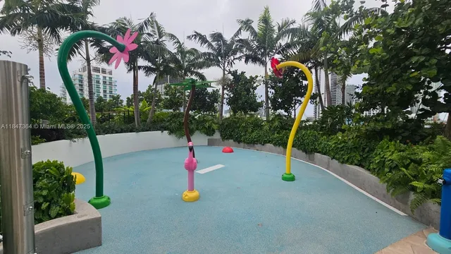 $9,990 | 700 Northeast 24th Street, Unit 1603, Miami, FL 33137