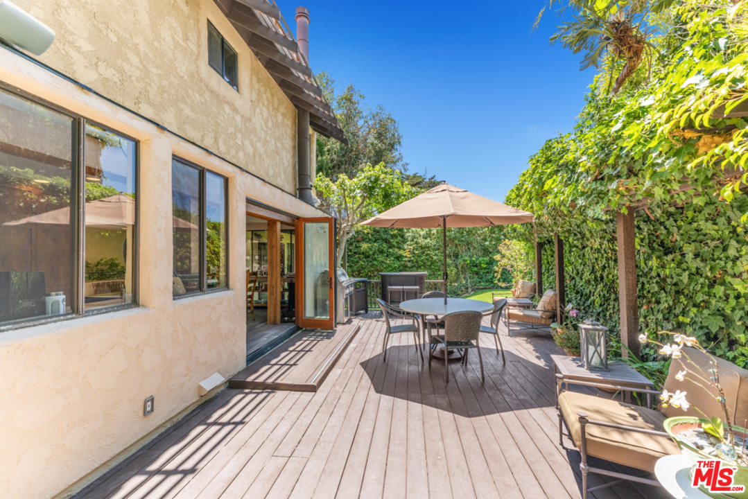 31830 Broad Beach Road Malibu, CA 90265 - Photo 10 of 31