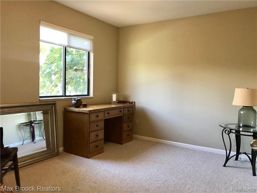 1654 River View Drive Rochester Hills, MI 48307 - Photo 11 of 15