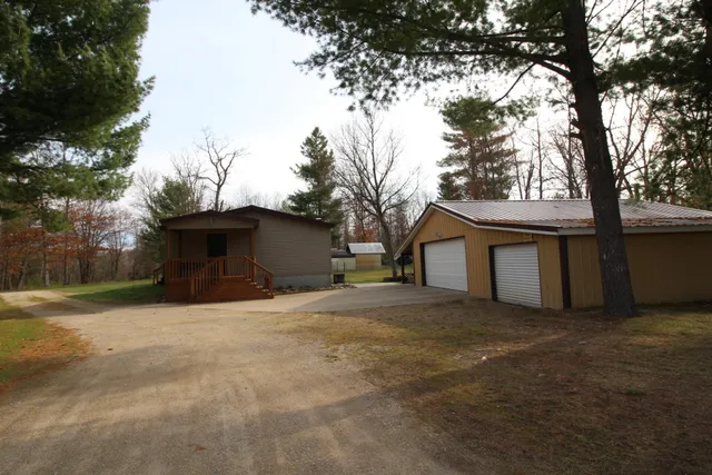 $220,000 | 8458 South Broadway Street, Idlewild, MI 49642