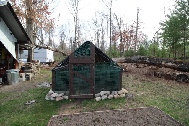 $220,000 | 8458 South Broadway Street, Idlewild, MI 49642