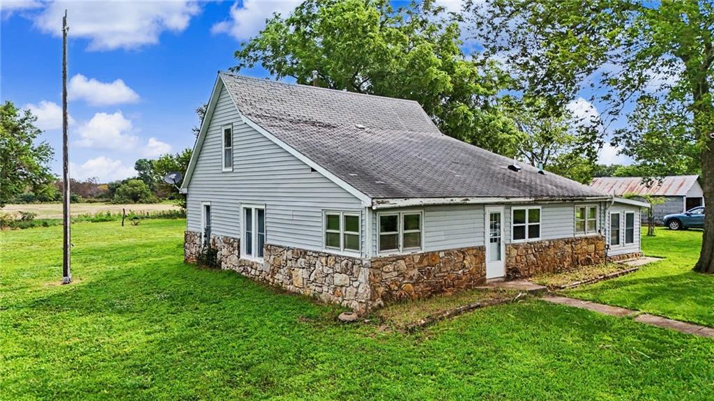 15496 Southeast Norton Road Kincaid, KS 66039 - Photo 4 of 66