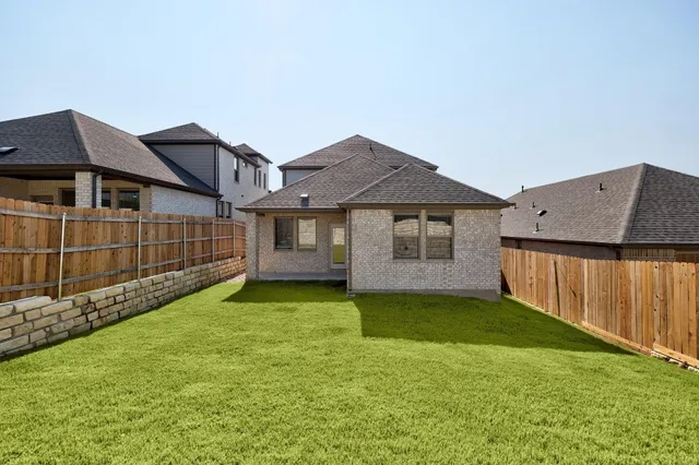 $399,900 | 8014 Shining Flor Run, Lago Vista, TX 78645