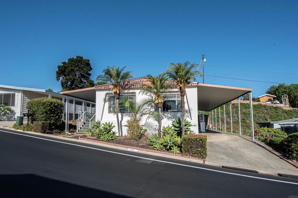 1175 La Moree Road San Marcos, CA 92078 - Photo 2 of 25