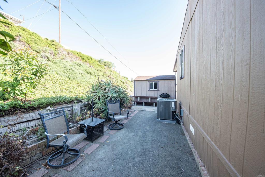 1175 La Moree Road San Marcos, CA 92078 - Photo 6 of 25