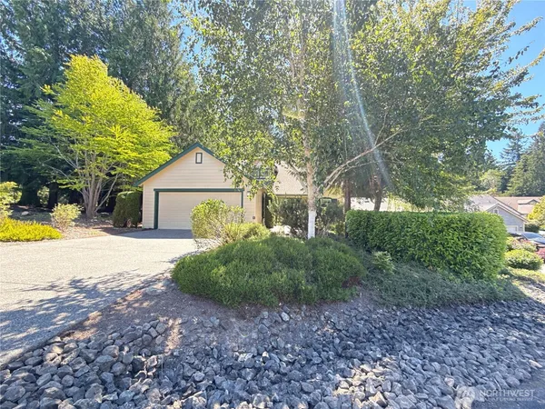 $599,000 | 15 Leighbrook Lane, Port Ludlow, WA 98365