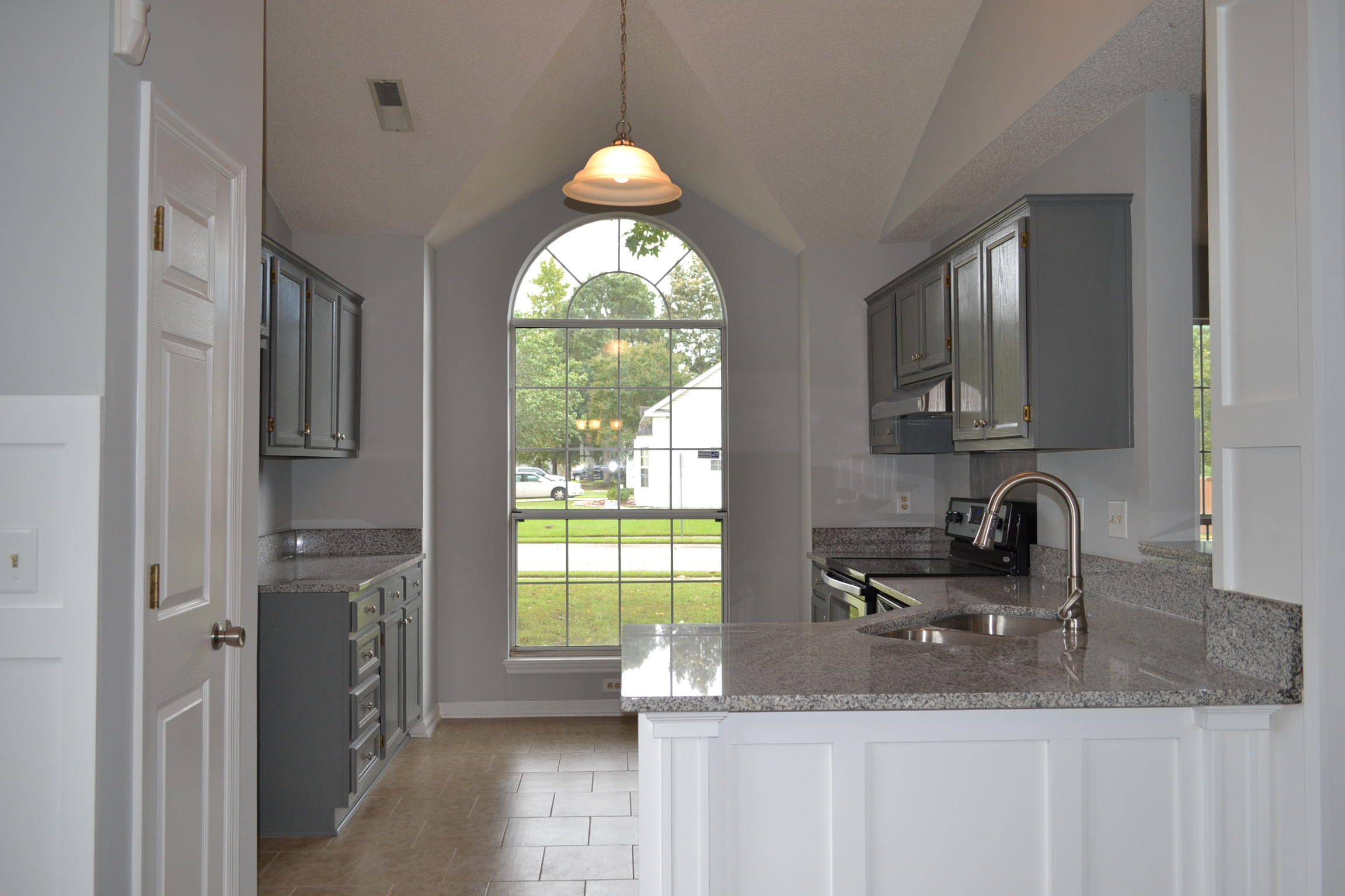 100 Turnbury Road Goose Creek, SC 29445 - Photo 11 of 33 DSC_0180
