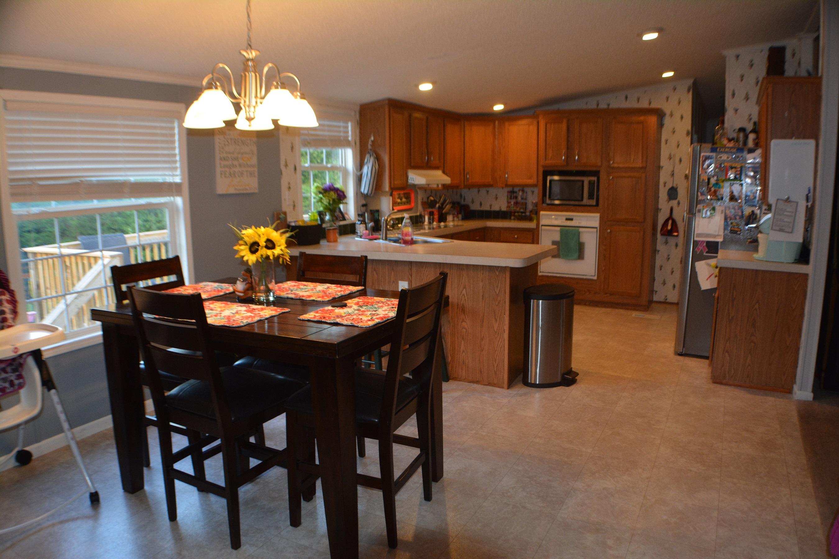 411 Tommy Carter Road Axton, VA 24054 - Photo 9 of 27 Dining _Kitchen