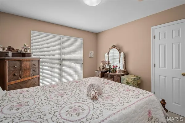 $350,000 | 173 Tori Pines Drive, Oakville, MO 63129
