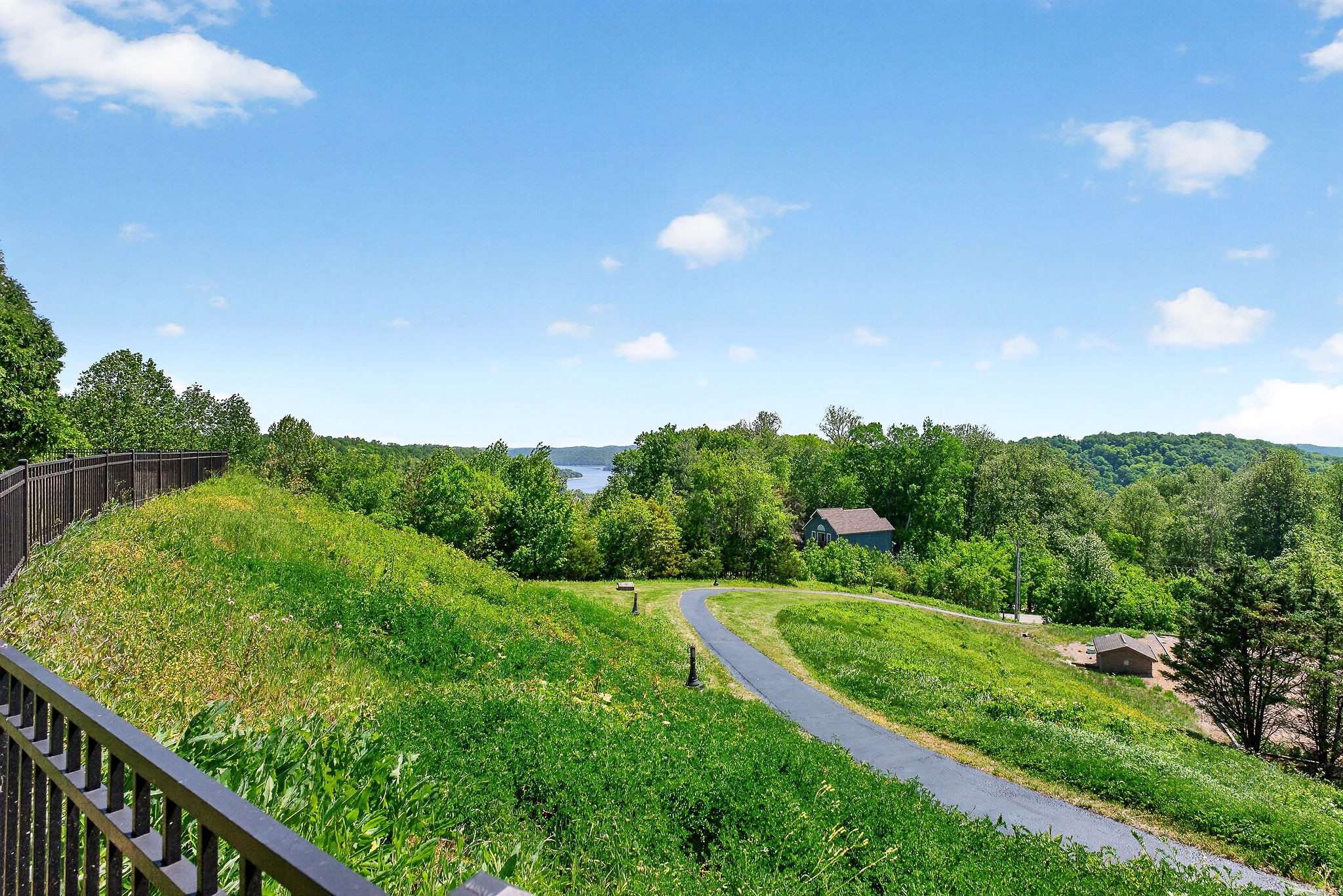 7100 Dale Ridge Road, Unit B1 Lancaster, TN 38569 - Photo 3 of 42