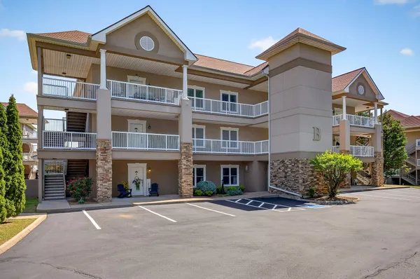 $569,900 | 7100 Dale Ridge Road, Unit B1, Lancaster, TN 38569