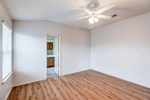 $1,950 | 405 Fort Thomas Place, Round Rock, TX 78664