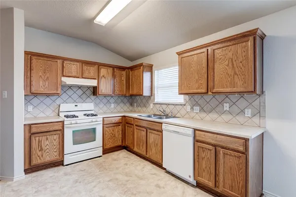 $1,950 | 405 Fort Thomas Place, Round Rock, TX 78664