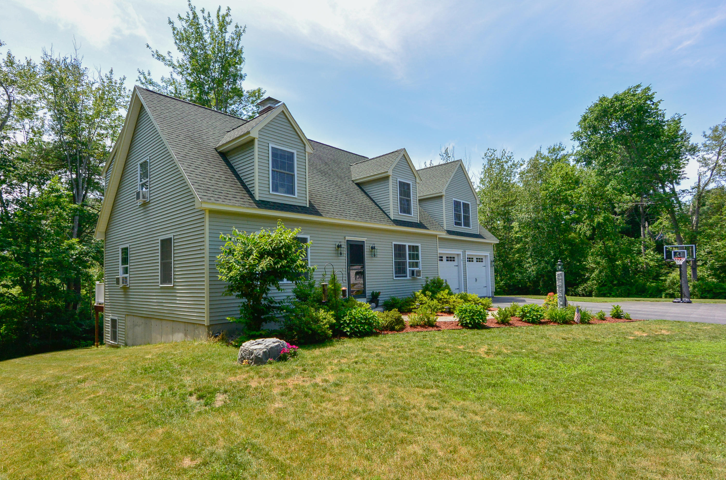 12 Sokokis Road Biddeford, ME 04005 - Photo 4 of 59 4