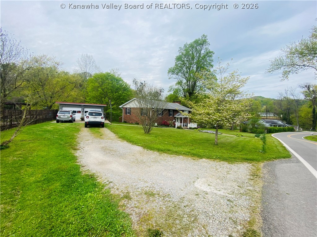 1534 Strawberry Road St. Albans, WV 25177 - Photo 3 of 22 Gallery Image 3