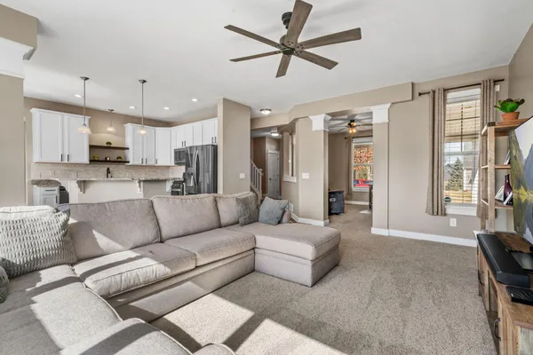 $450,000 | 11281 69th Street Northeast, Albertville, MN 55301