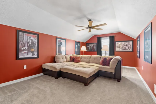 $450,000 | 11281 69th Street Northeast, Albertville, MN 55301