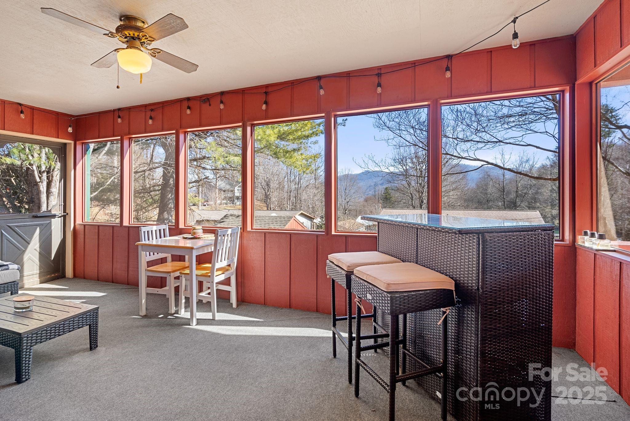 62 Chickadee Road Waynesville, NC 28785 - Photo 9 of 22 Gallery Image 9