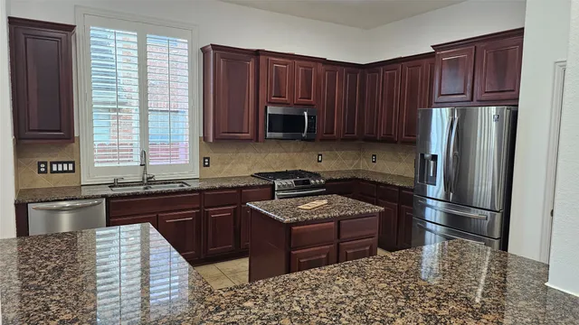 $3,850 | 5407 Moon Indigo Lane, Katy, TX 77494