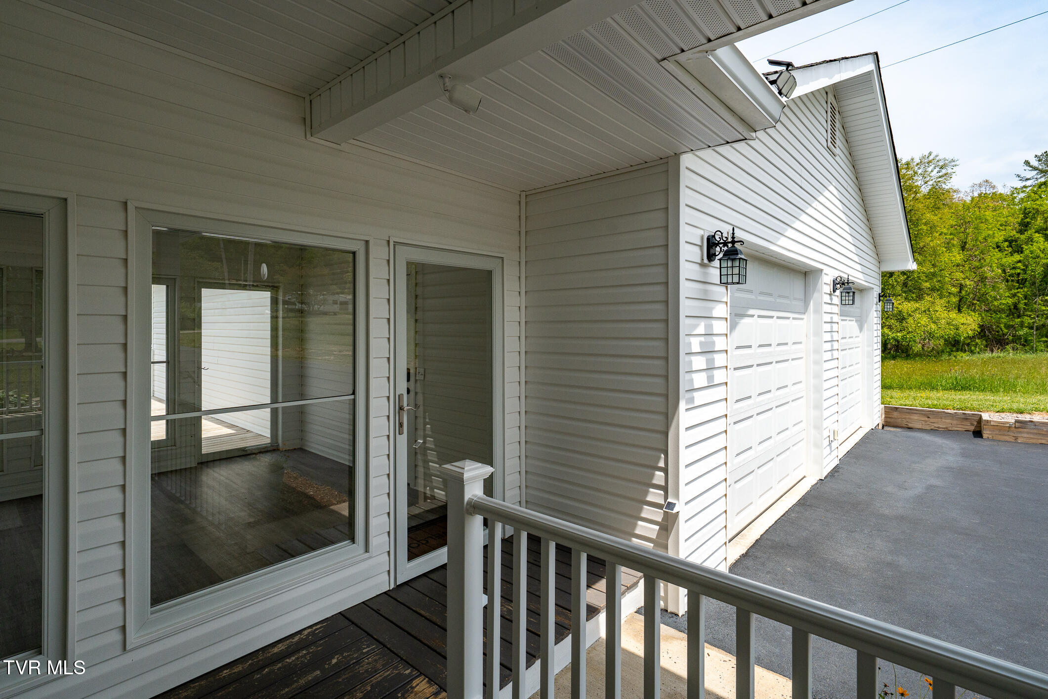 533 Harmon Road Mountain City, TN 37683 - Photo 18 of 75 533 Harmon Road (18 of 74)