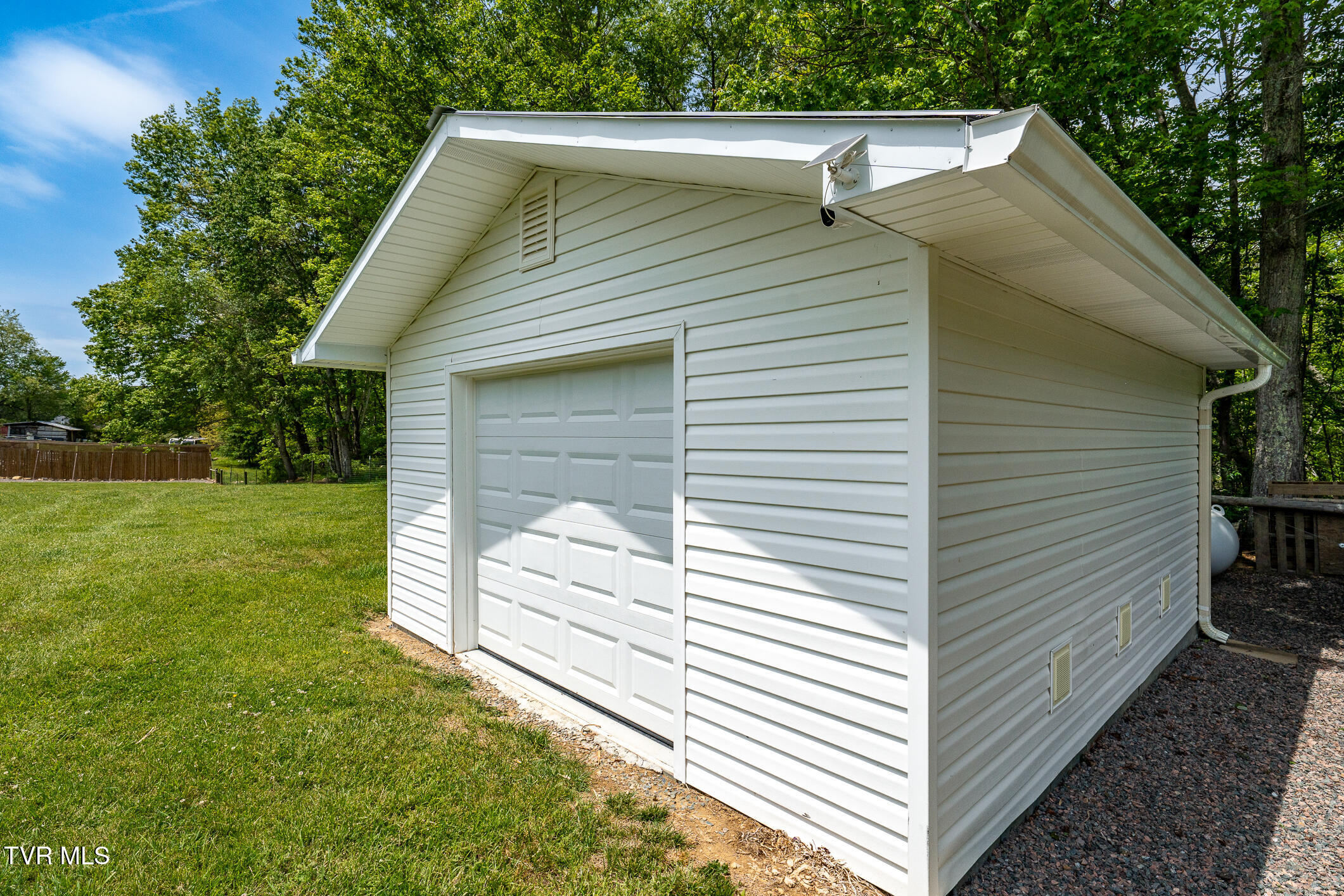 533 Harmon Road Mountain City, TN 37683 - Photo 26 of 75 533 Harmon Road (26 of 74)