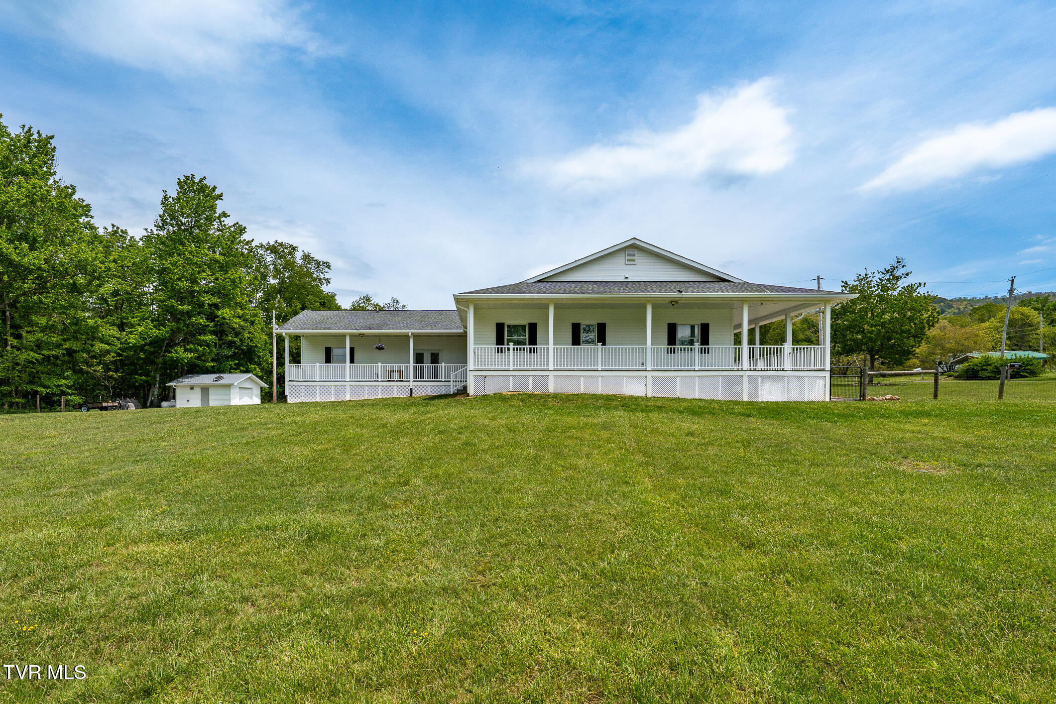 533 Harmon Road Mountain City, TN 37683 - Photo 34 of 75 533 Harmon Road (34 of 74)