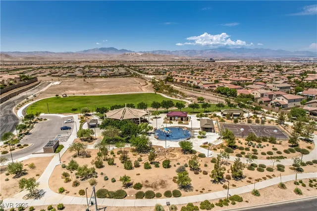 $794,990 | 2753 Kildrummie Street, Henderson, NV 89044