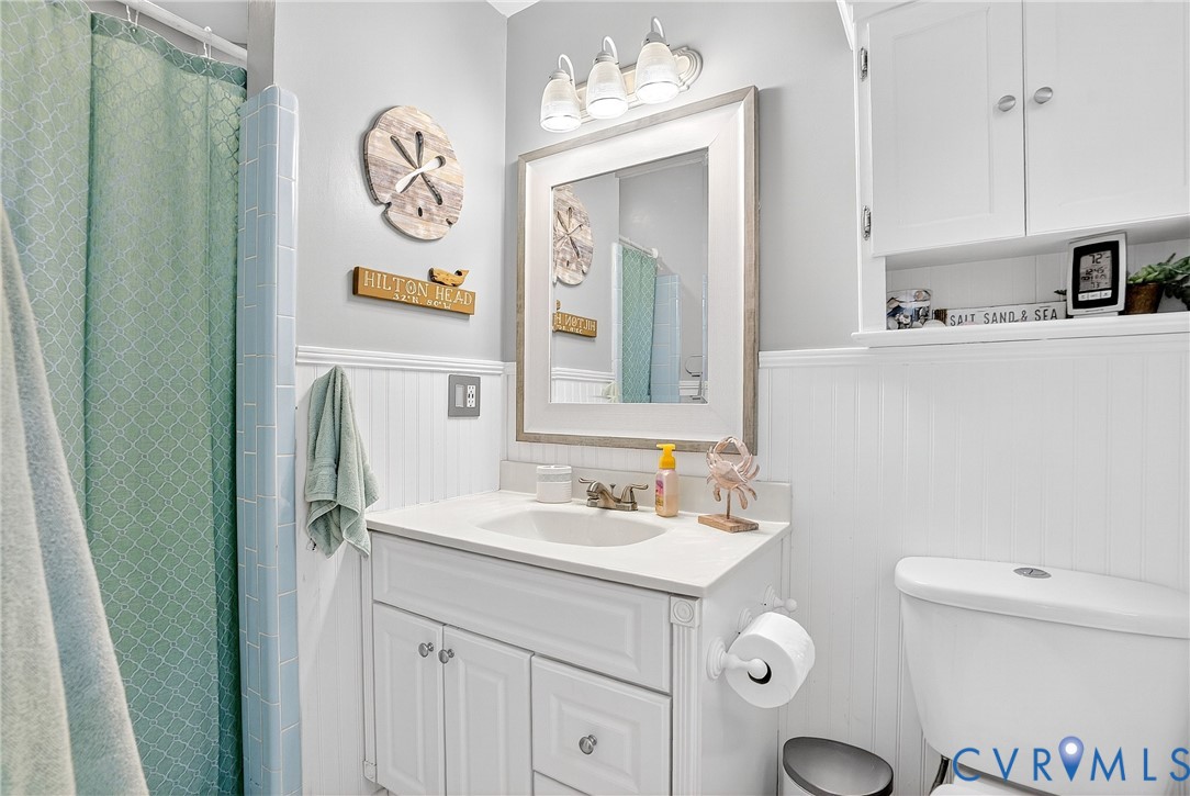 11306 Poplar Ridge Road North Chesterfield, VA 23236 - Photo 22 of 50 Primary Bathroom