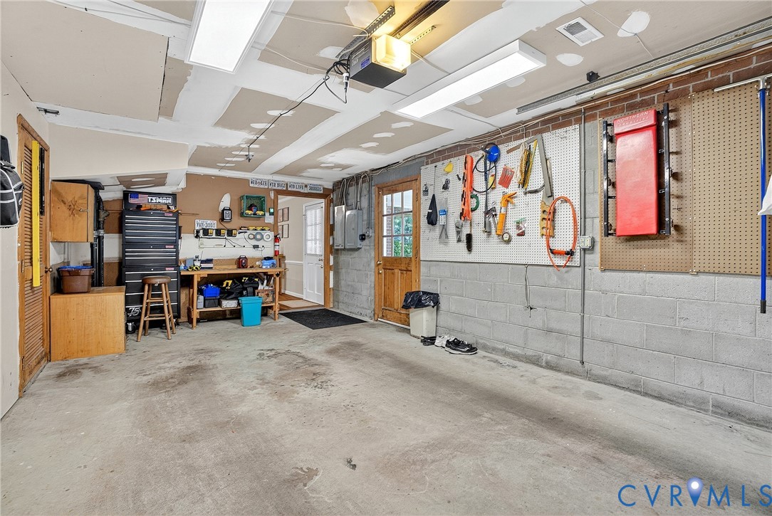 11306 Poplar Ridge Road North Chesterfield, VA 23236 - Photo 38 of 50 Gallery Image 38
