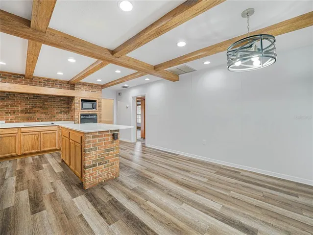 $549,900 | 1761 Hwy 630 W Frostproof West, Frostproof, FL 33843