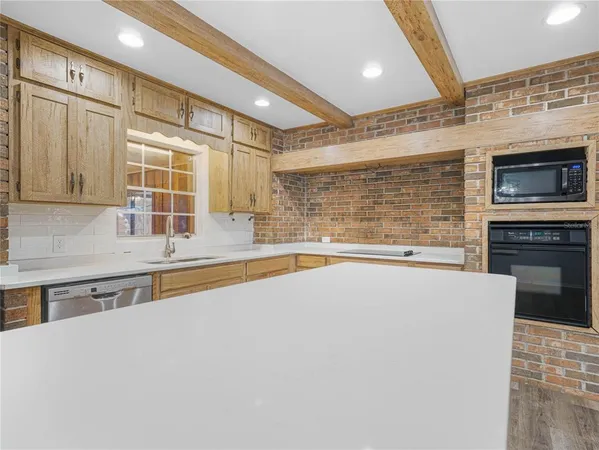 $549,900 | 1761 Hwy 630 W Frostproof West, Frostproof, FL 33843