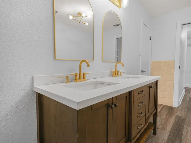 $549,900 | 1761 Hwy 630 W Frostproof West, Frostproof, FL 33843