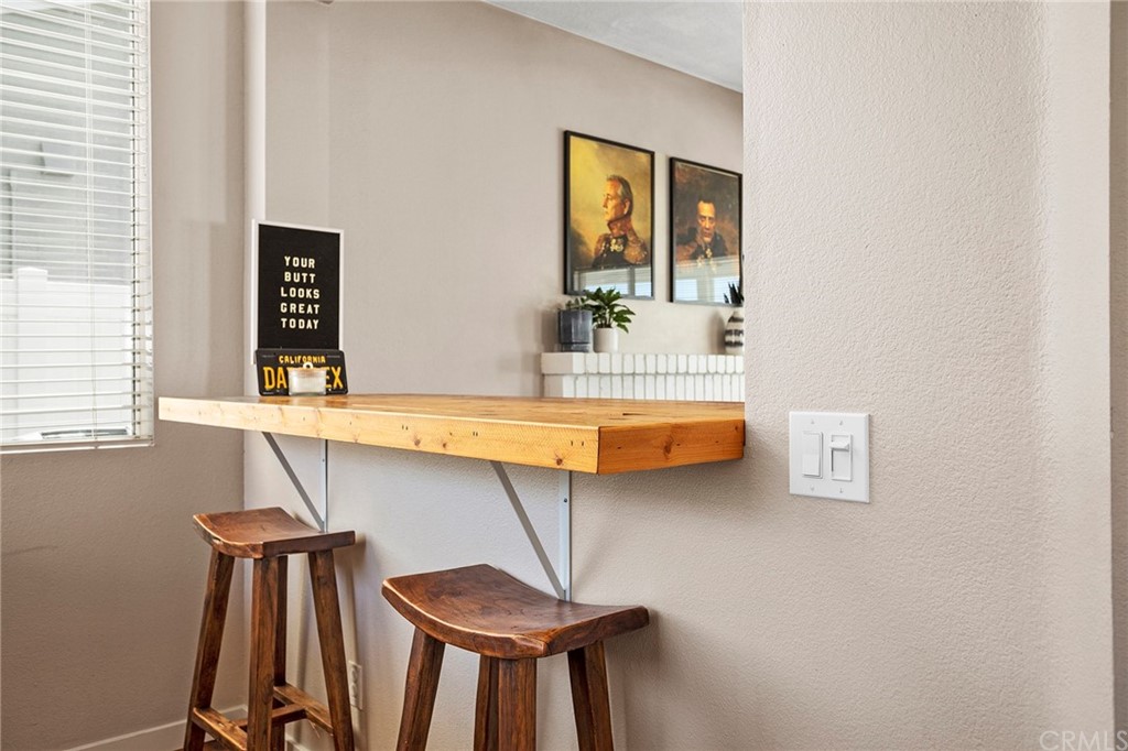 32289 Cercle Beauregard Temecula, CA 92591 - Photo 10 of 45 a bathroom with a sink a mirror and a bathtub