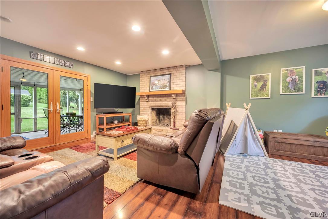 389 Devonshire Drive Bethlehem, PA 18017 - Photo 23 of 29 Gallery Image 23