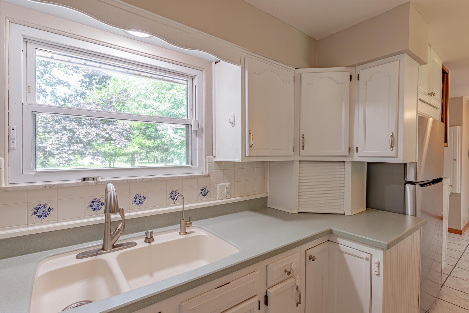 6365 Harlem Road Westerville, OH 43081 - Photo 12 of 61 6365-Harlem-43
