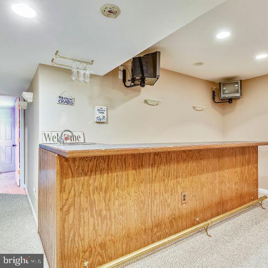 256 Woodard Road Arnold, MD 21012 - Photo 28 of 38 Wet bar in lower finished level