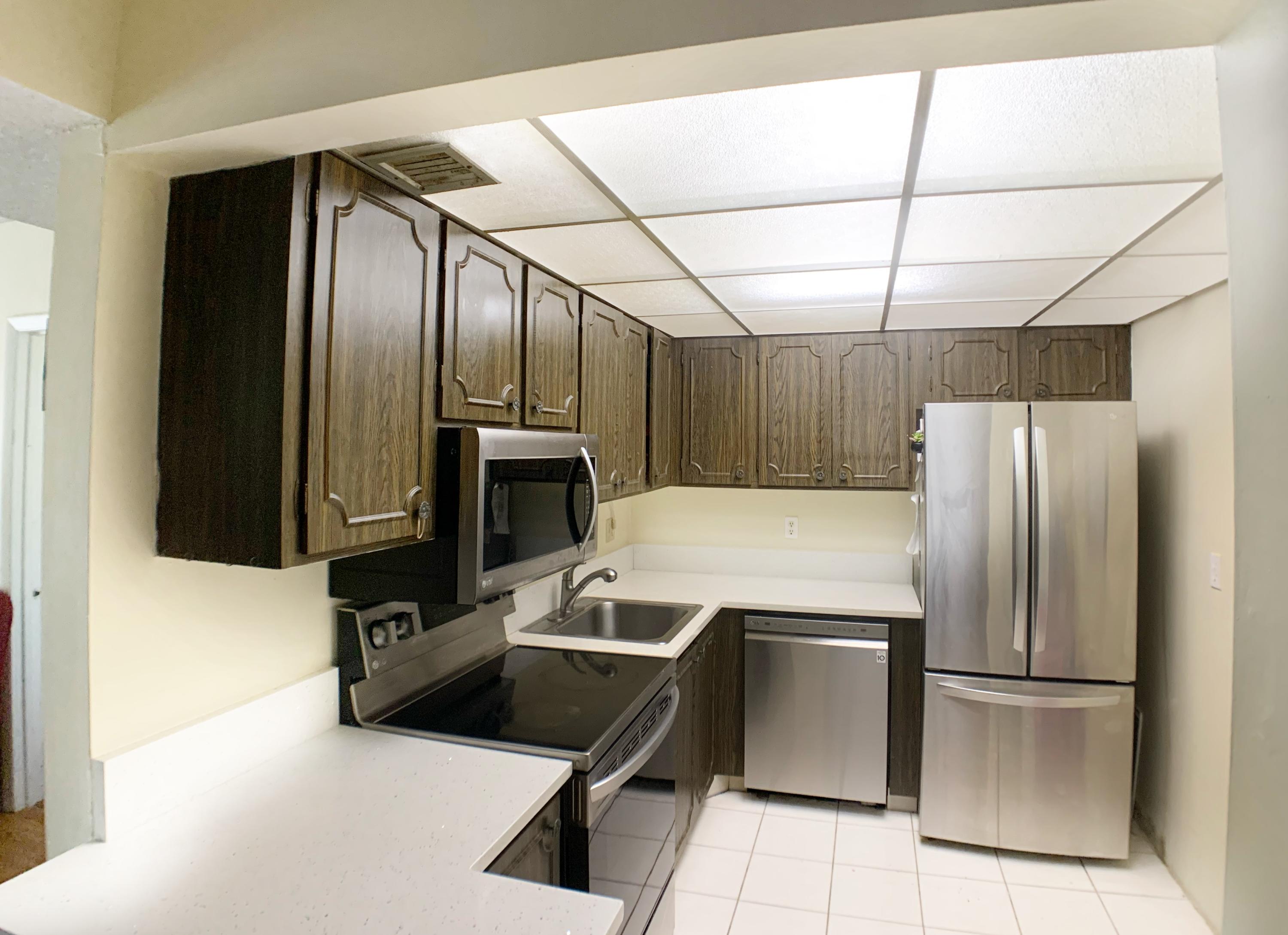 450 Northwest 20th Street, Unit 3030 Boca Raton, FL 33431 - Photo 8 of 25 79C1769A-5E10-447B-87C1-40F57A528563