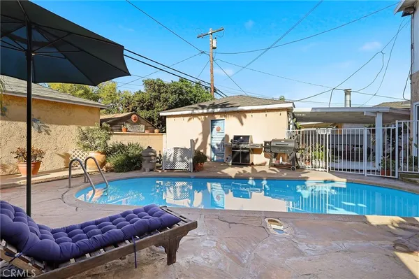 $1,099,000 | 6029 Warwood Road, Lakewood, CA 90713