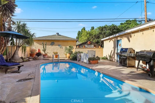 $1,099,000 | 6029 Warwood Road, Lakewood, CA 90713