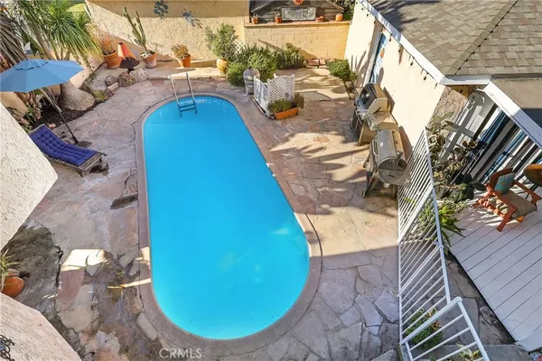 $1,099,000 | 6029 Warwood Road, Lakewood, CA 90713
