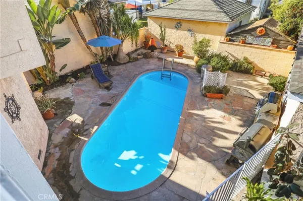 $1,099,000 | 6029 Warwood Road, Lakewood, CA 90713