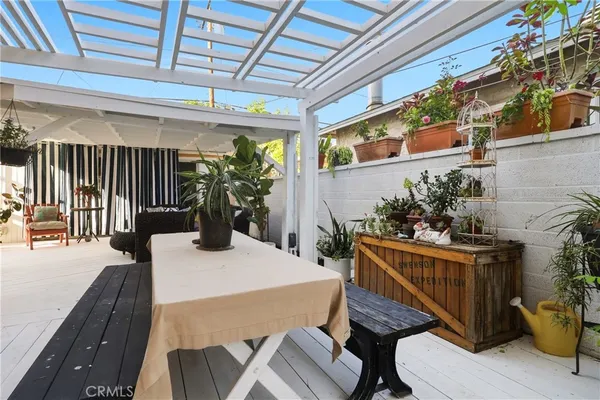 $1,099,000 | 6029 Warwood Road, Lakewood, CA 90713