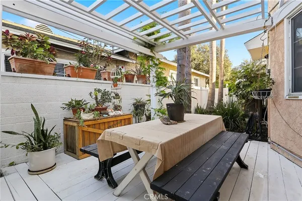 $1,099,000 | 6029 Warwood Road, Lakewood, CA 90713