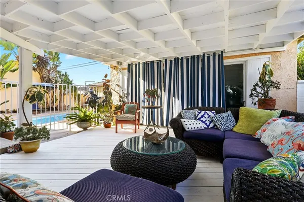 $1,099,000 | 6029 Warwood Road, Lakewood, CA 90713