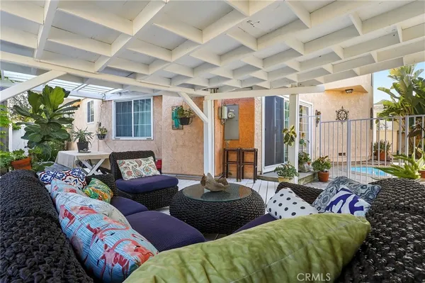 $1,099,000 | 6029 Warwood Road, Lakewood, CA 90713